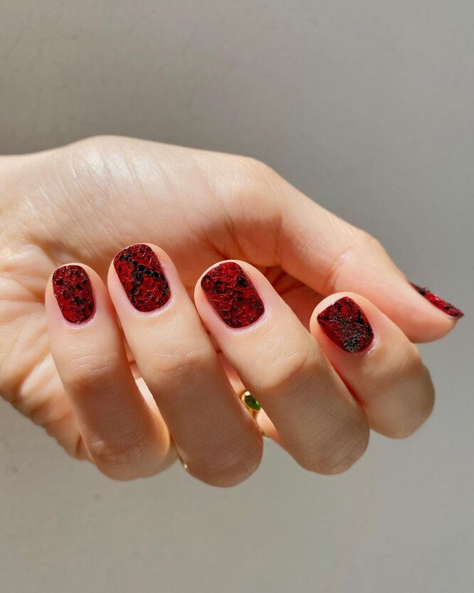 Красный маникюр тренды и новинки дизайна | Красивые ногти, Ногти, Дизайнерские ногти
