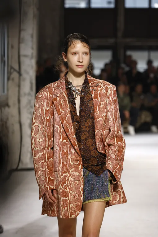 Dries Van Noten весна-лето 2025