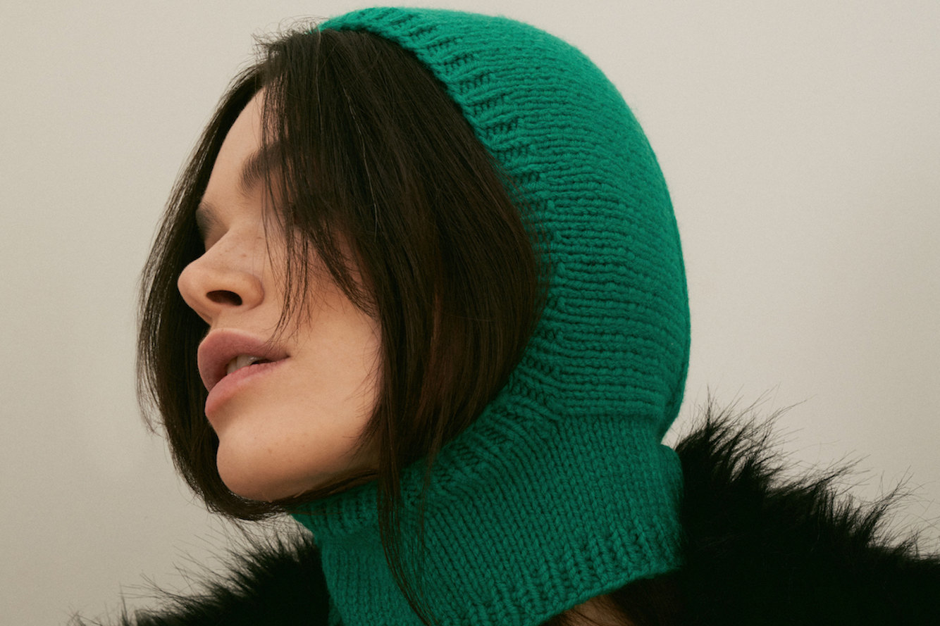 Дизайнерские женские вязаные шапки купить на зиму | Модный Дом Тегин