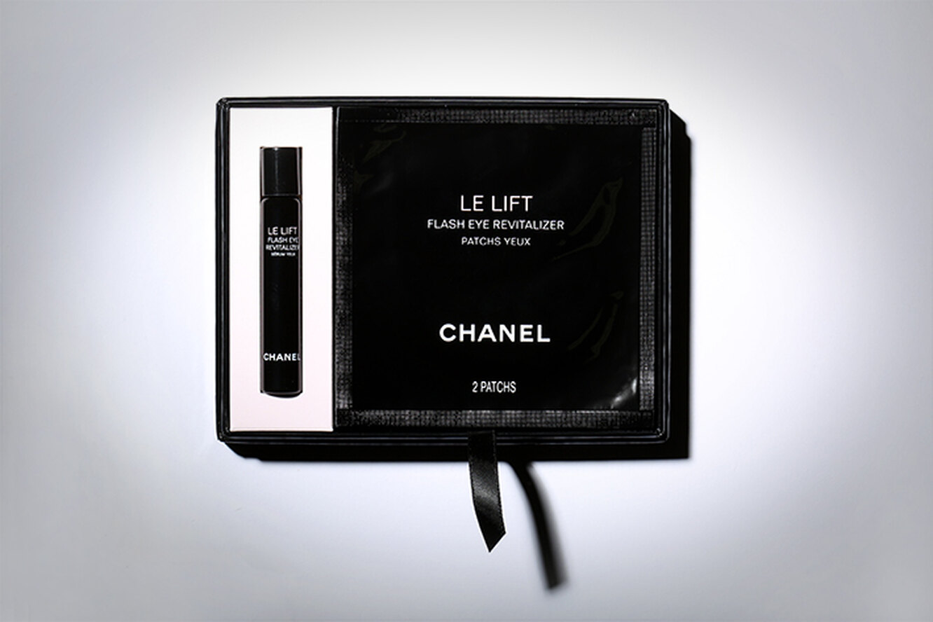 Патчи chanel. Chanel le Lift набор. Патчи Chanel le Lift. Патчи для глаз Chanel. Патчи для глаз Шанель.