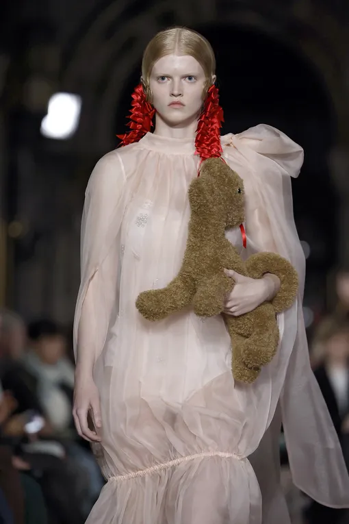 Simone Rocha осень-зима 2024/25