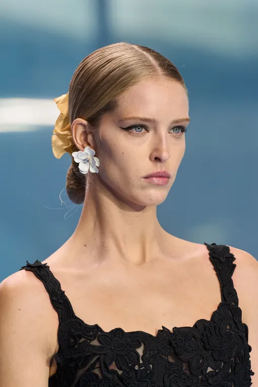 Carolina Herrera весна-лето 2025