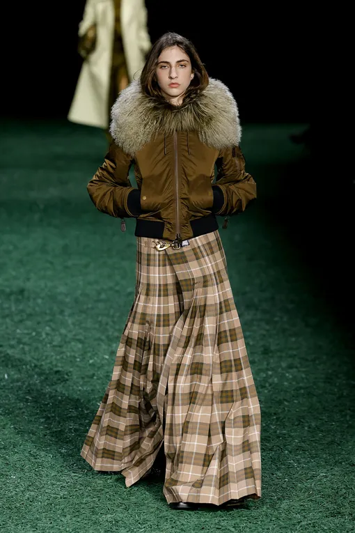 Burberry осень-зима 2024/2025